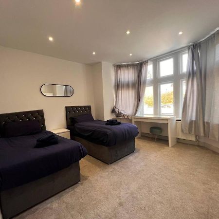 Star London Finchley Road 3-Bed Oasis With Garden Aparthotel Exteriör bild